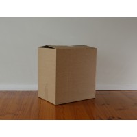 NEW Medium Box (HIRE) (includes $1 deposit so you pay $2.20 after refund)